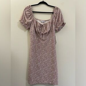 NWT Iris Dainty Floral Puff Sleeve Mini Dress‎ - XL
